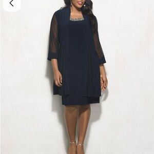 Dress barn
Two piece shift dress in navy blue size 10